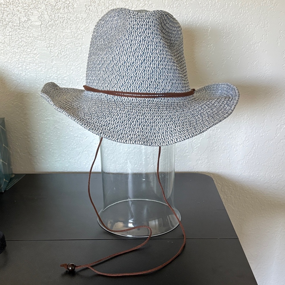 Chico's Light Blue and White Woven Hat, Wire in Brim & Elastic Inside